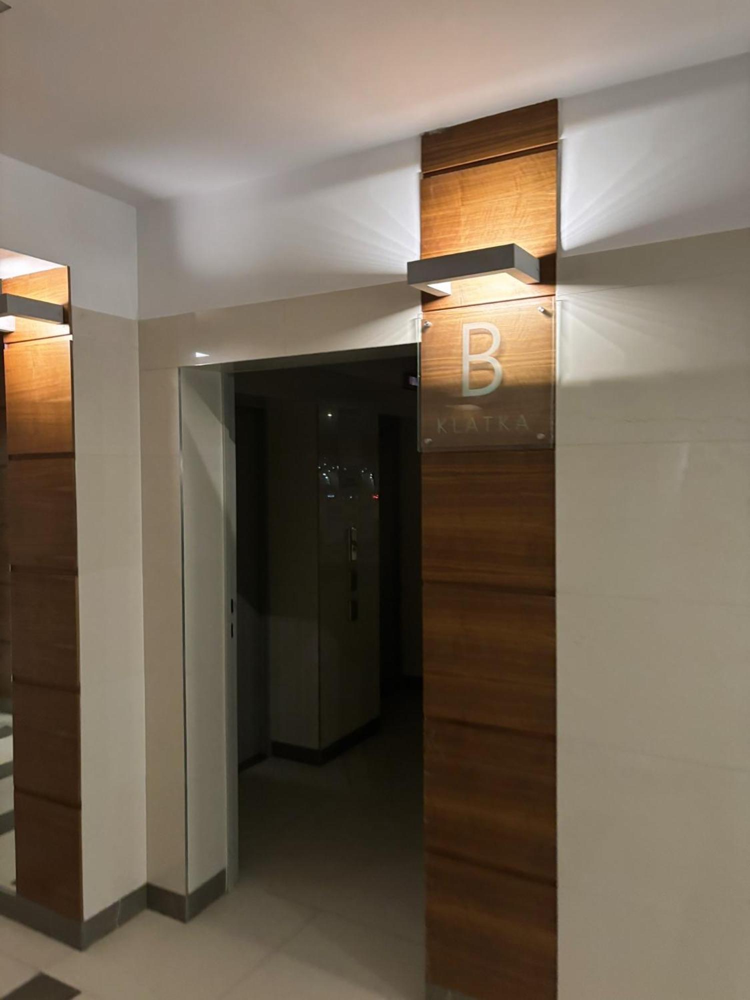 Project Comfort Apartament Zygmunta Slominskiego 5/64 ワルシャワ エクステリア 写真